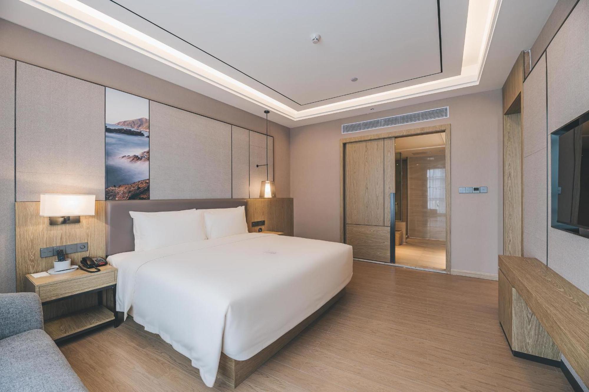 Atour Hotel Shenzhen Xili Innovation Valley Exterior photo